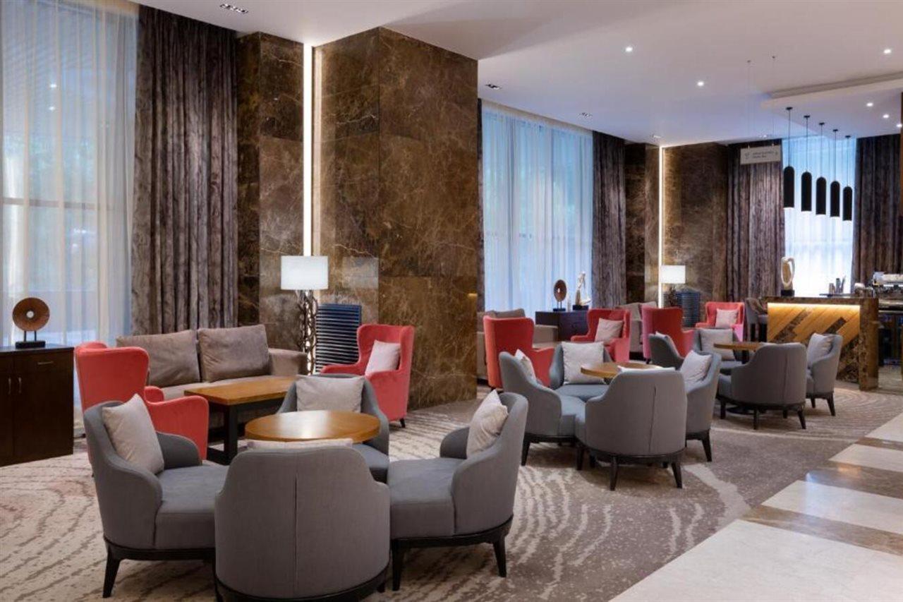 Doubletree By Hilton Almaty Hotel Buitenkant foto